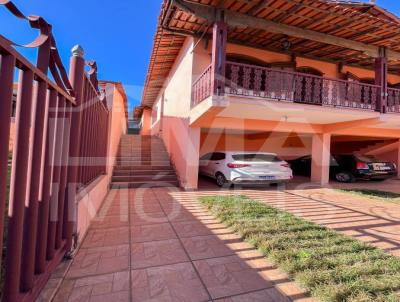 Casa para Venda, em Belo Horizonte, bairro Tirol (Barreiro), 4 dormitrios, 2 banheiros, 1 sute, 4 vagas